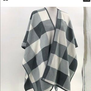 Woolrich Reversible Plaid Fleece Cape Shawl Topper